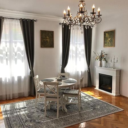 Residence Piata Armelor Σίμπιου Εξωτερικό φωτογραφία