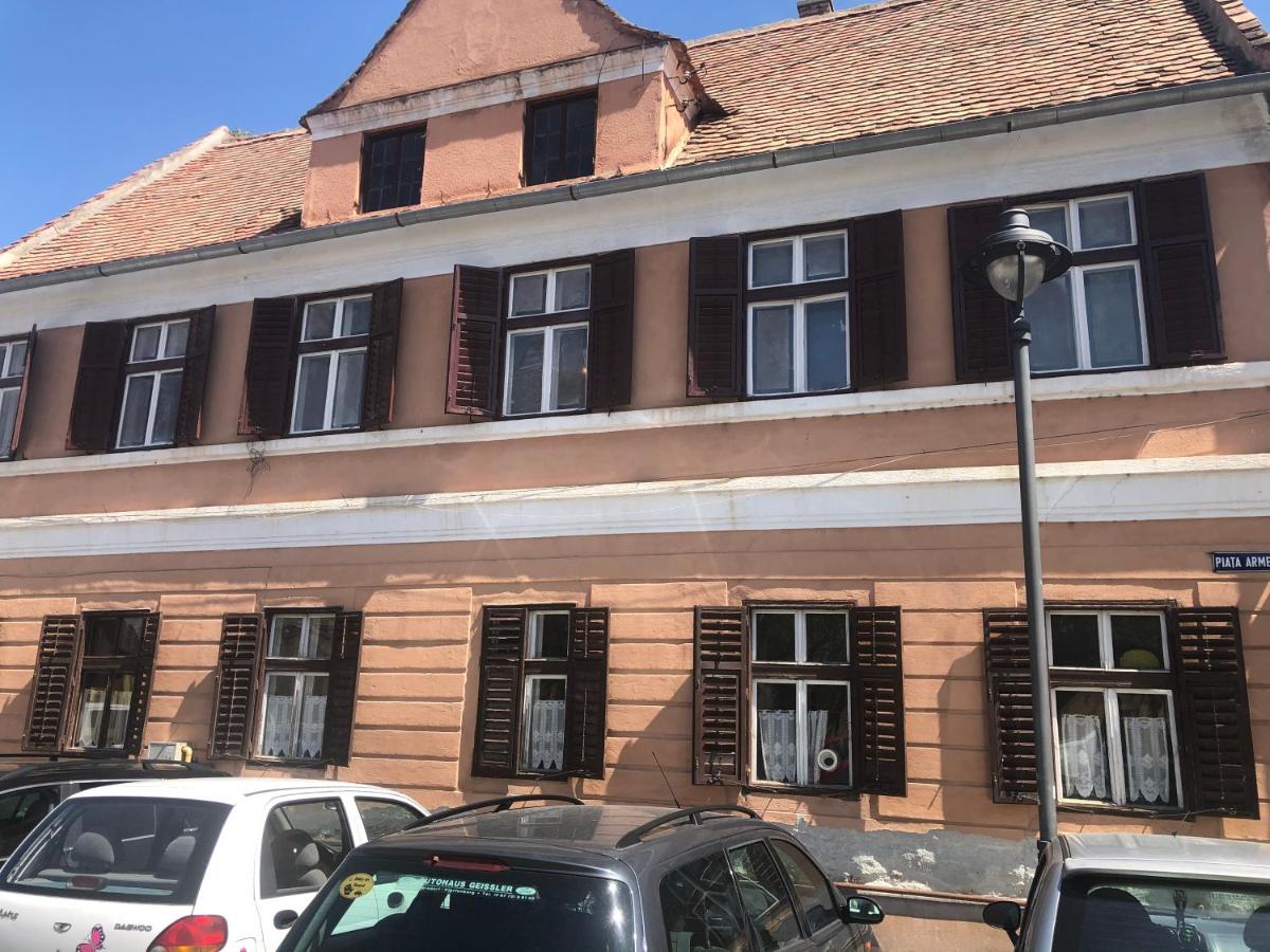 Residence Piata Armelor Σίμπιου Εξωτερικό φωτογραφία