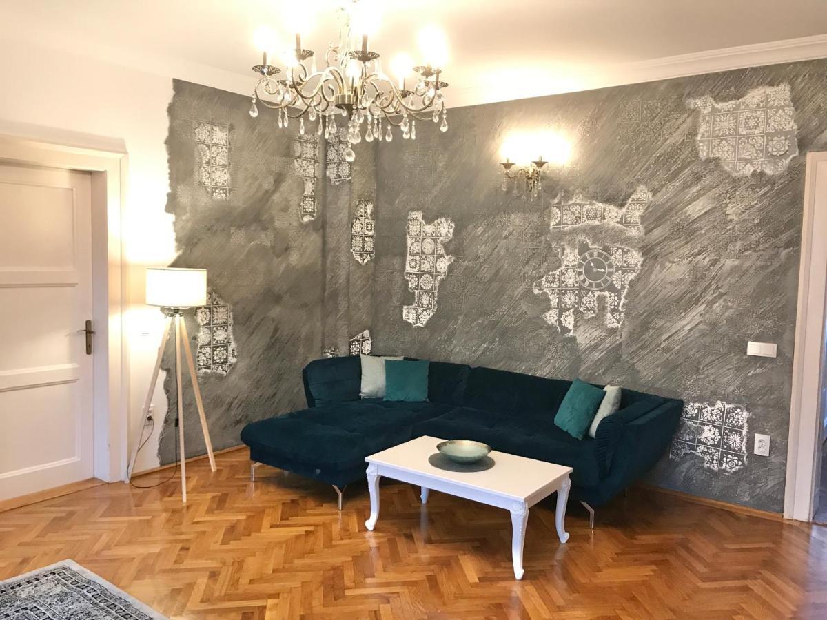 Residence Piata Armelor Σίμπιου Εξωτερικό φωτογραφία