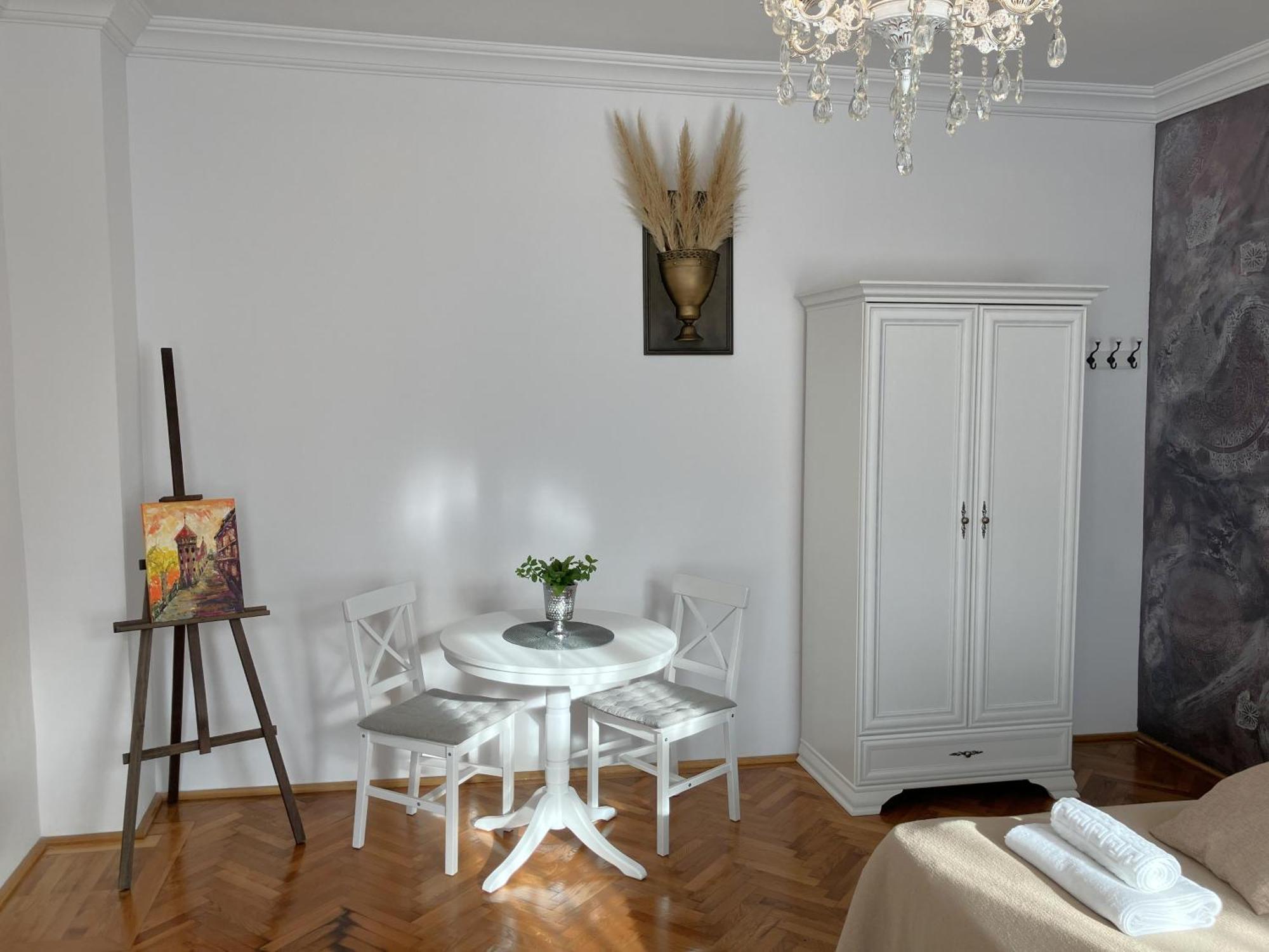 Residence Piata Armelor Σίμπιου Εξωτερικό φωτογραφία